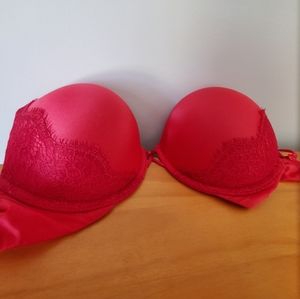 Victoria Secret Bombshell Bra